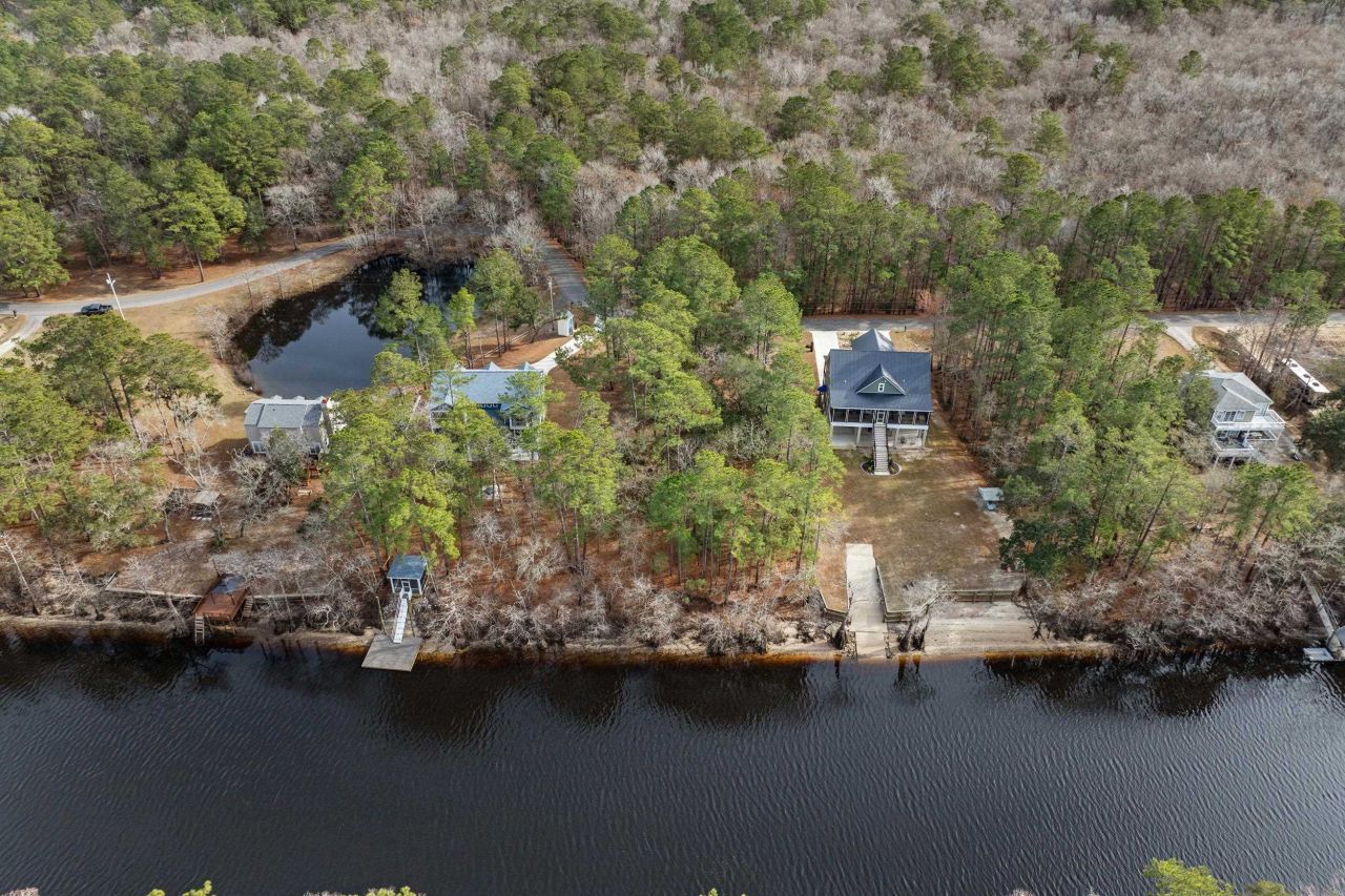 1810 Gray Oaks Dr. Photo 14