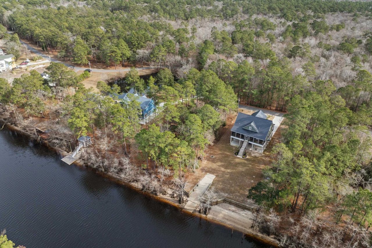 1810 Gray Oaks Dr. Photo 18