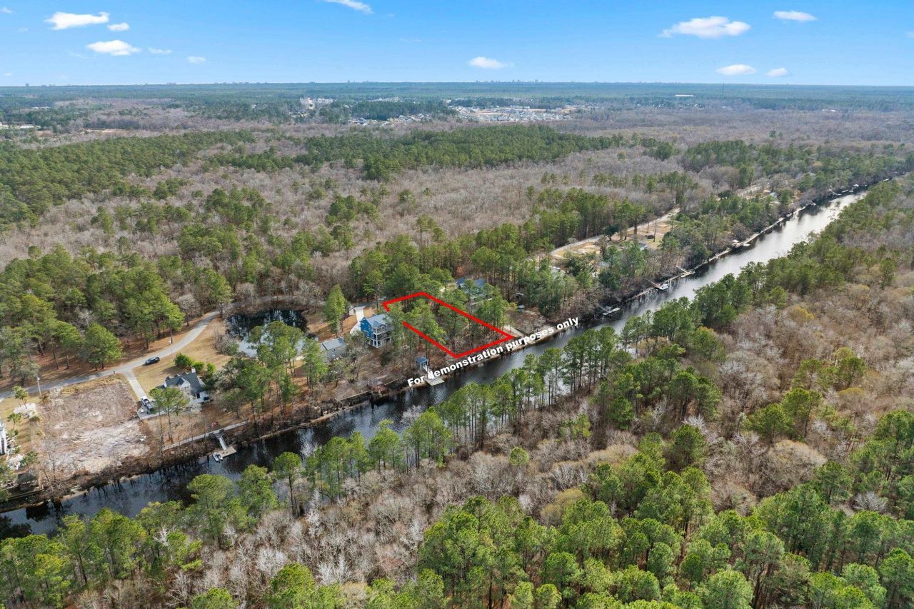 1810 Gray Oaks Dr. Photo 32