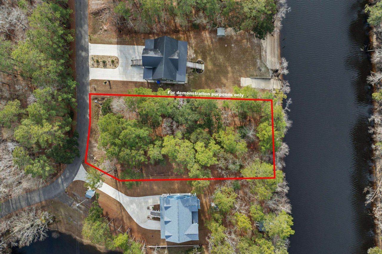 1810 Gray Oaks Dr. Photo 9