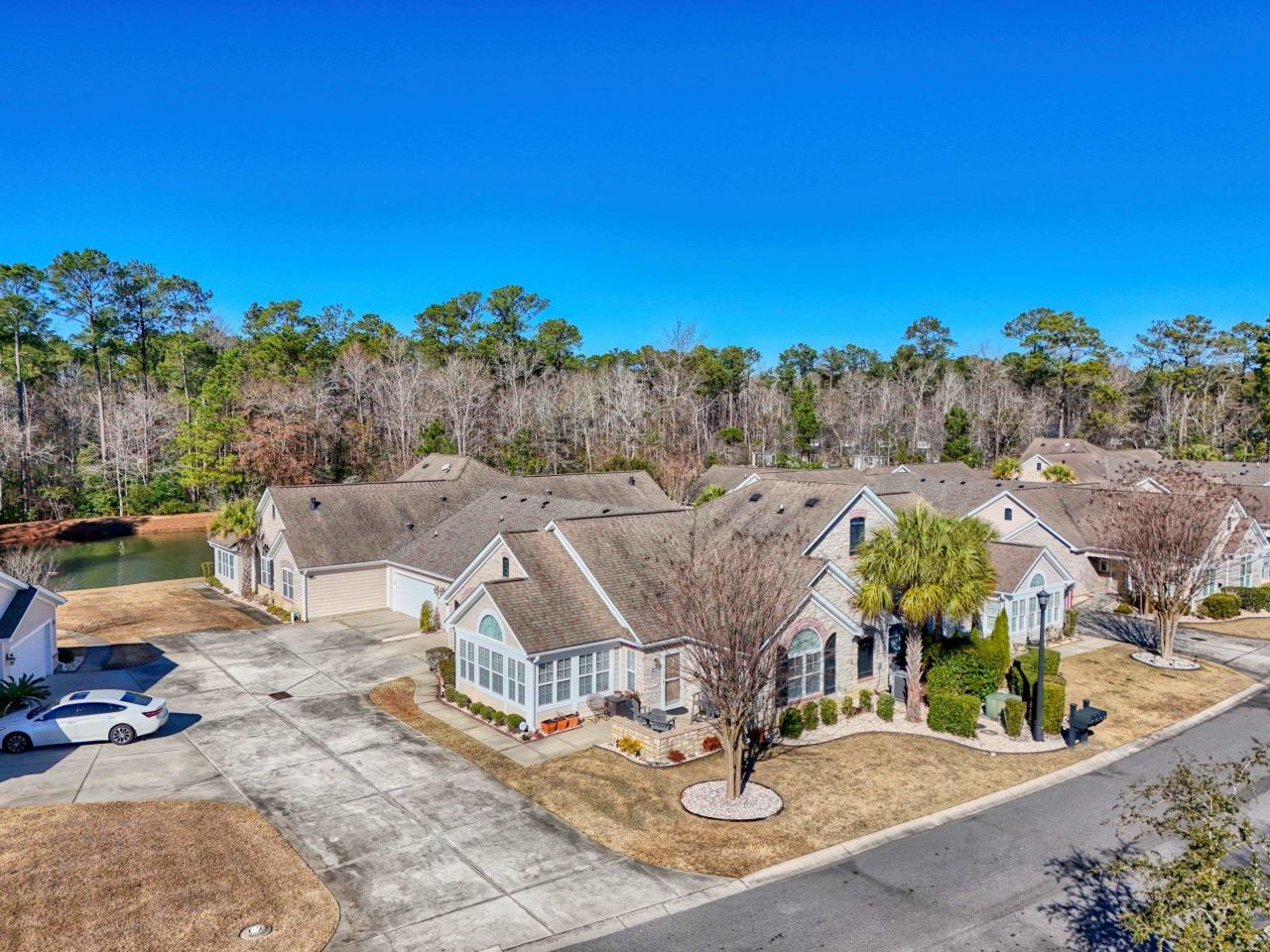 340 Arlington Circle Photo 32