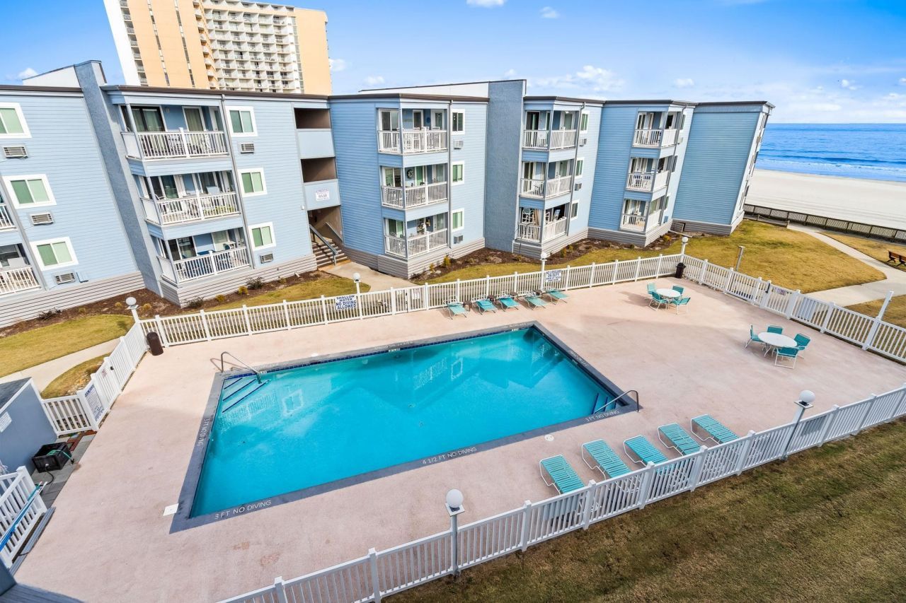 9520 Shore Dr. Photo 17