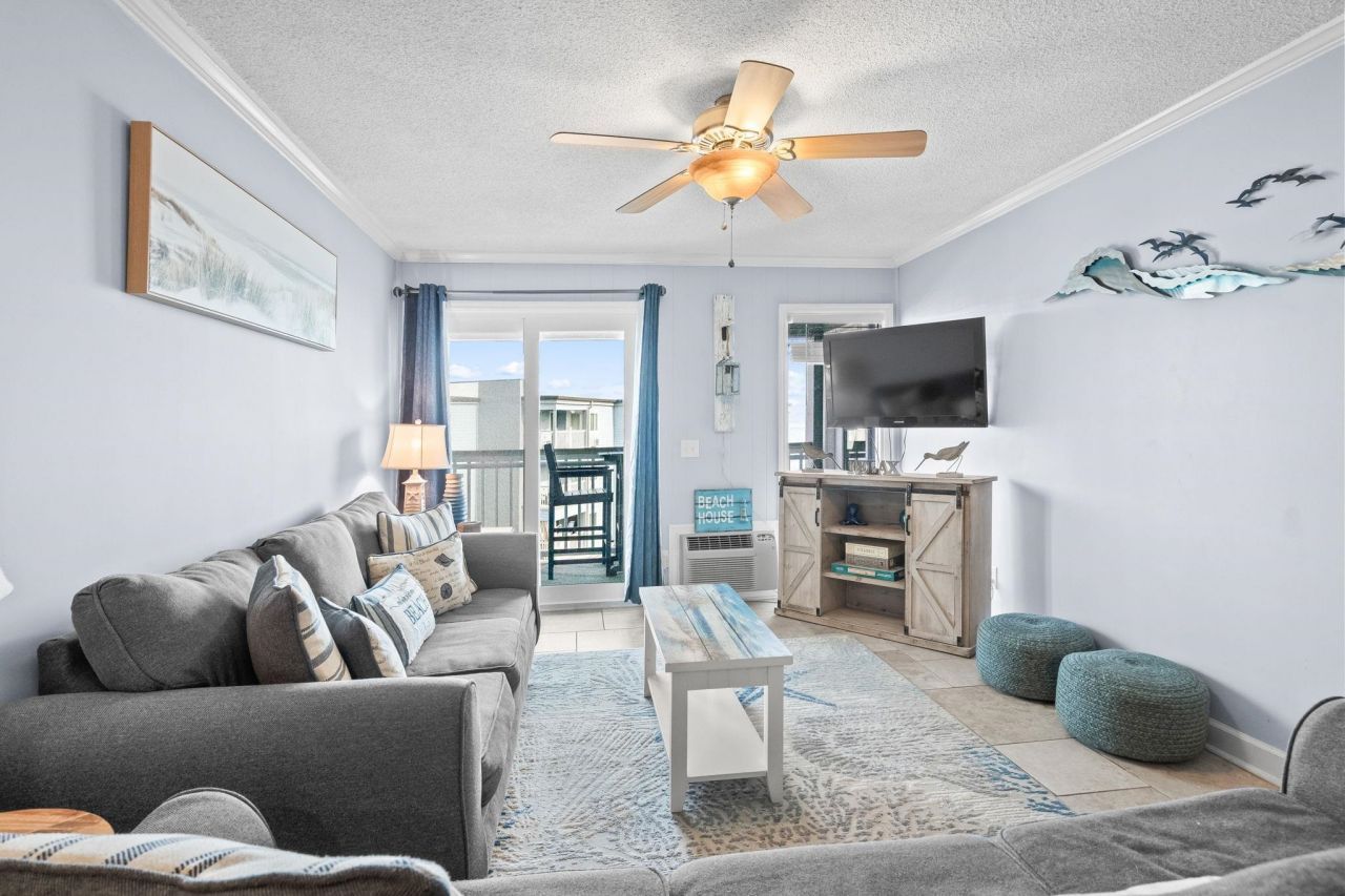 9520 Shore Dr. Photo 5