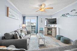 9520 Shore Dr. photo 4