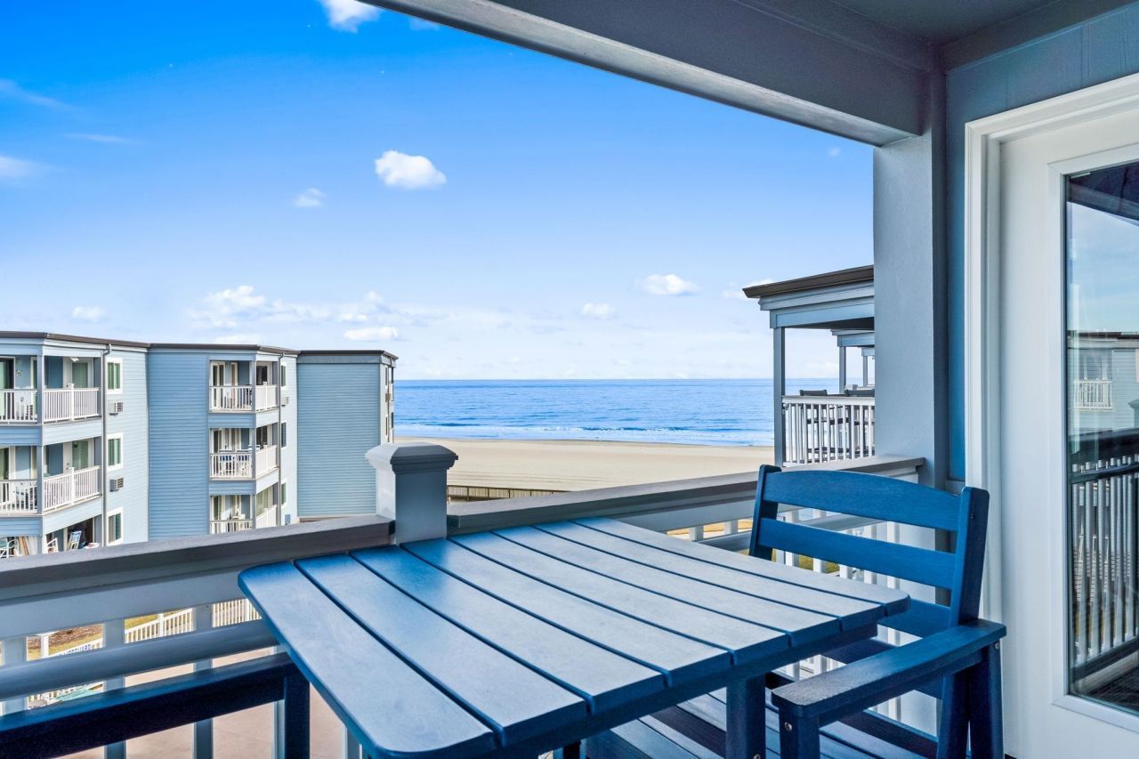 9520 Shore Dr. Photo 7