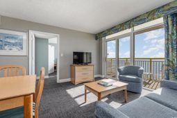 2801 S Ocean Blvd. photo 4