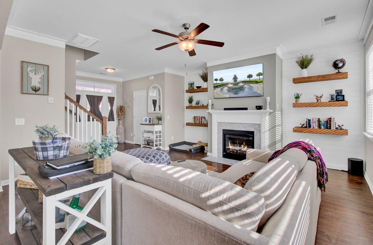 516 Man O War Lane Photo 10