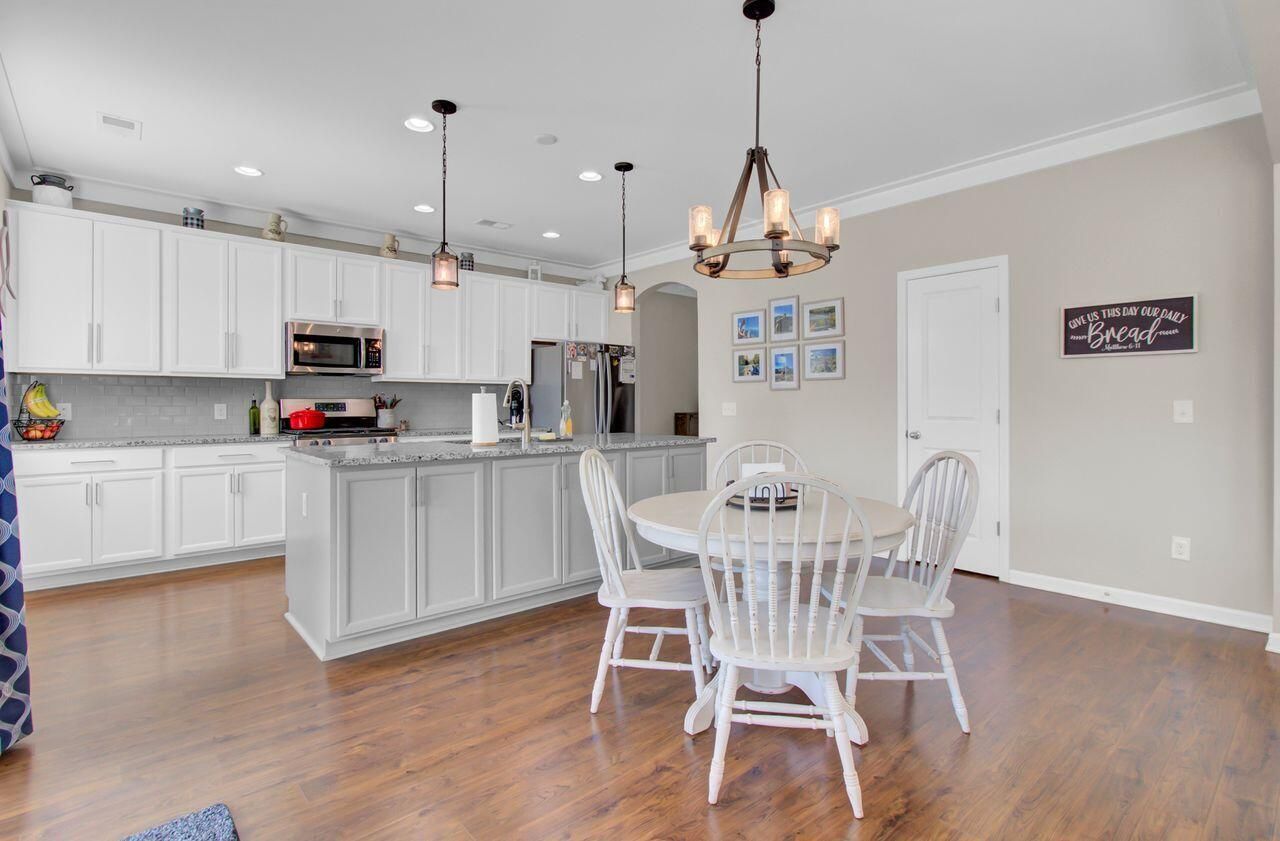 516 Man O War Lane Photo 12