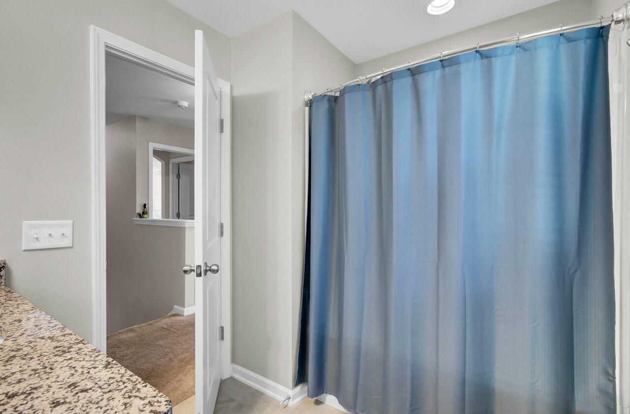 516 Man O War Lane Photo 40