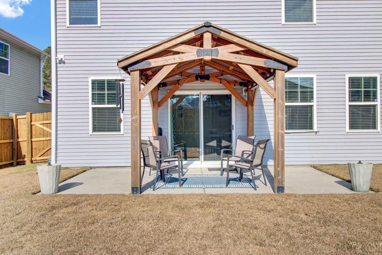 516 Man O War Lane Photo 43