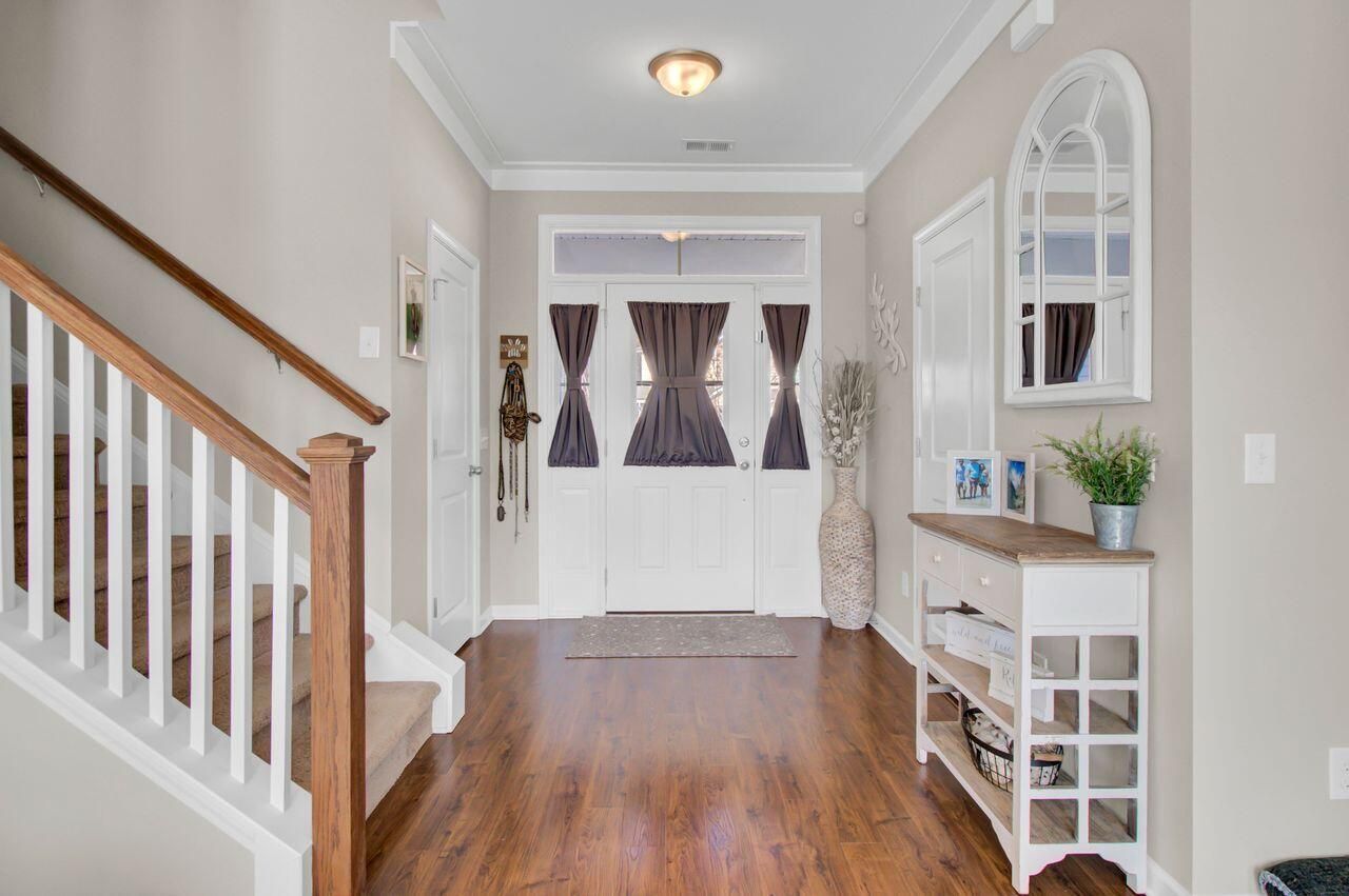 516 Man O War Lane Photo 6