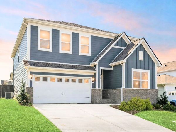 1001 Ewell Farm Cir, Spring Hill, TN 37174