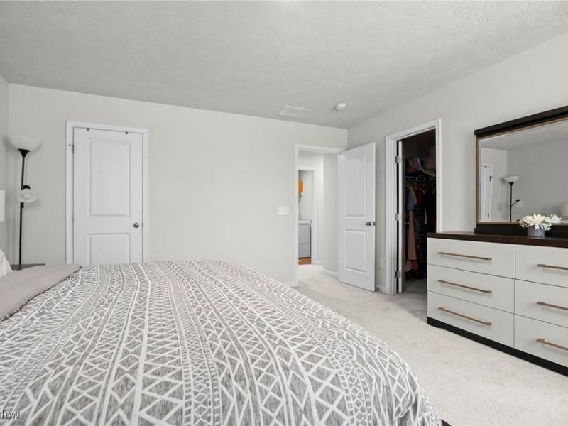 214 Leather Leaf Drive, Elyria, OH 44035 Photo 17