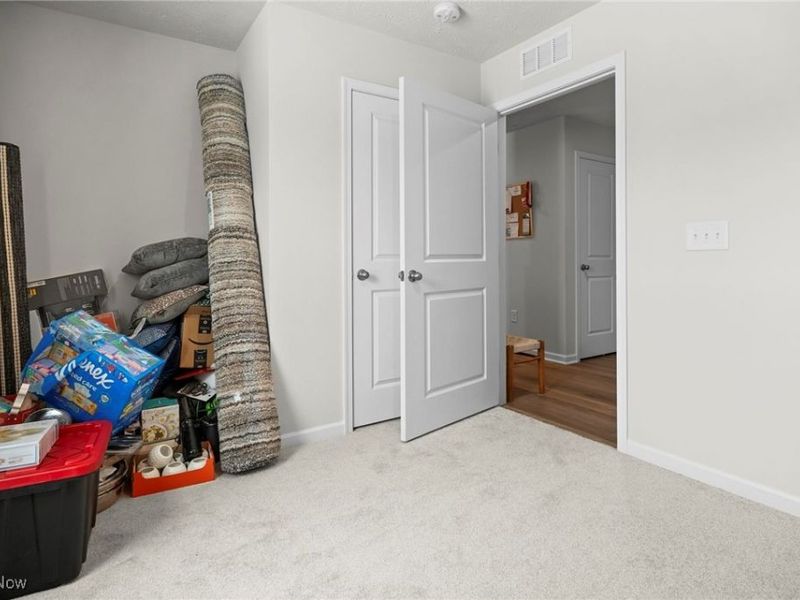 214 Leather Leaf Drive, Elyria, OH 44035 Photo 34