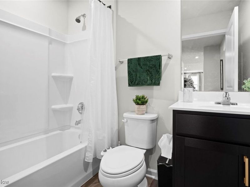 214 Leather Leaf Drive, Elyria, OH 44035 Photo 35