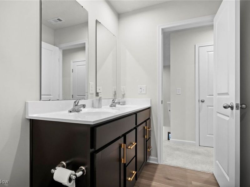 214 Leather Leaf Drive, Elyria, OH 44035 Photo 36