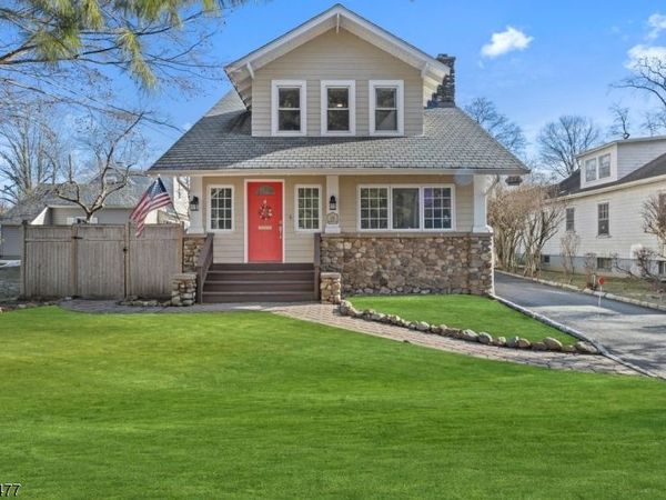 116 Mountain Ave, North Caldwell, NJ 07006