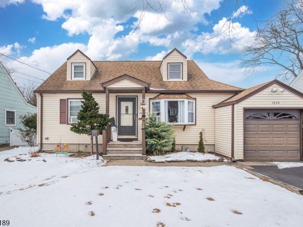 1452 Lincoln Ave, Pompton Lakes, NJ 07442