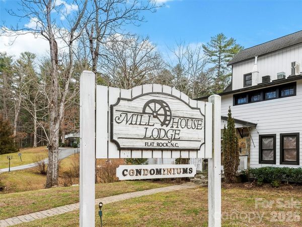 130 Old Mill Road, Unit 223, Flat Rock, NC 28731