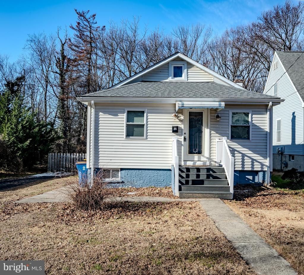 215 Ohio, Wilmington, DE 19805 Main Photo