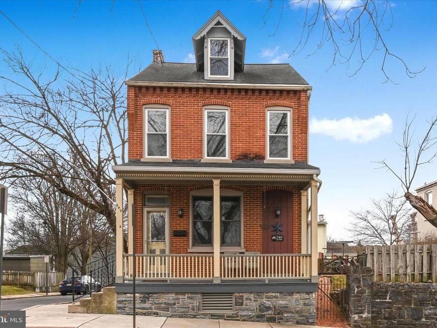 240 Laurel Street, Lancaster, PA 17603 Main Photo