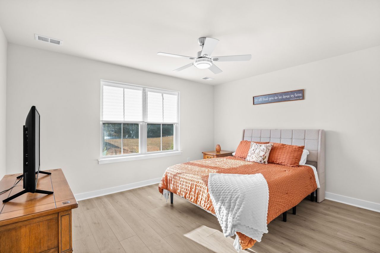 301 Bent Green Ct. Photo 23