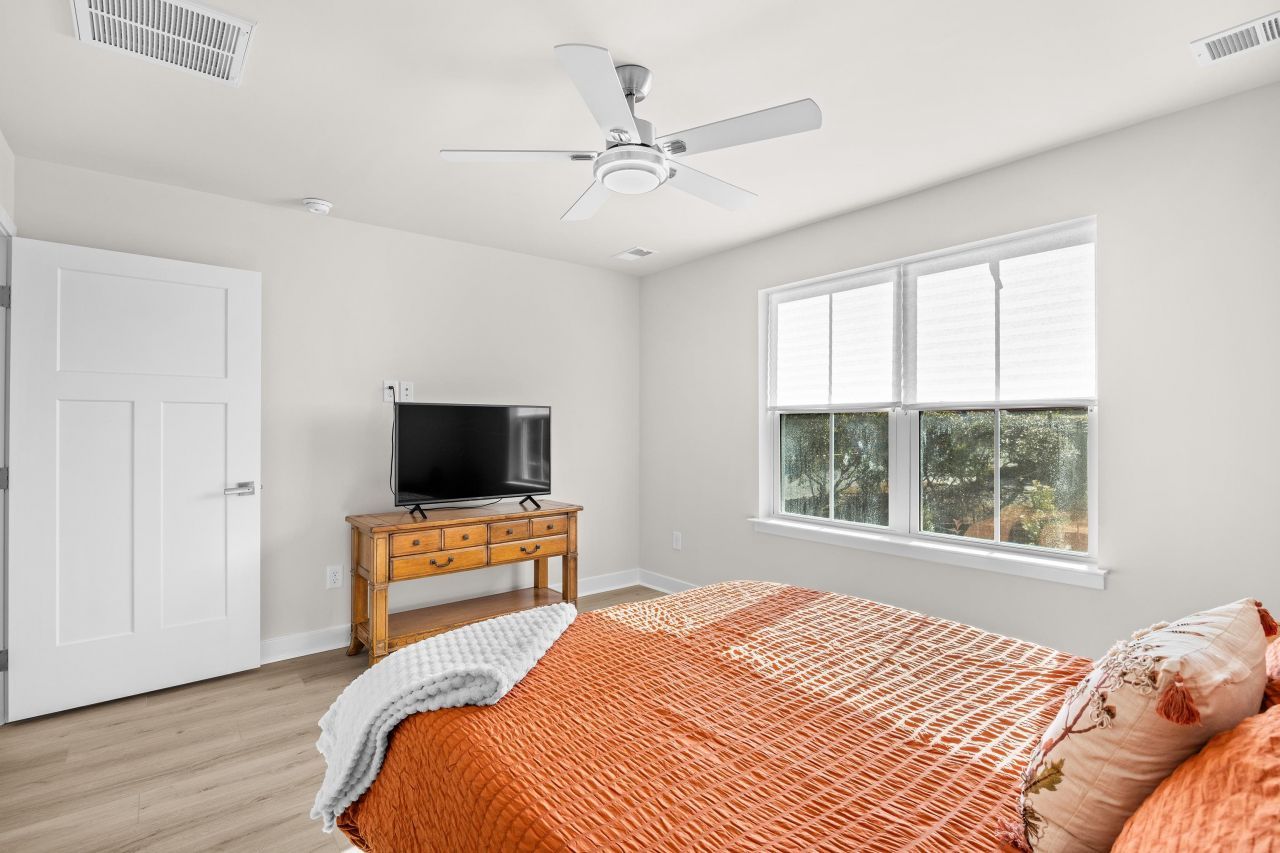 301 Bent Green Ct. Photo 25