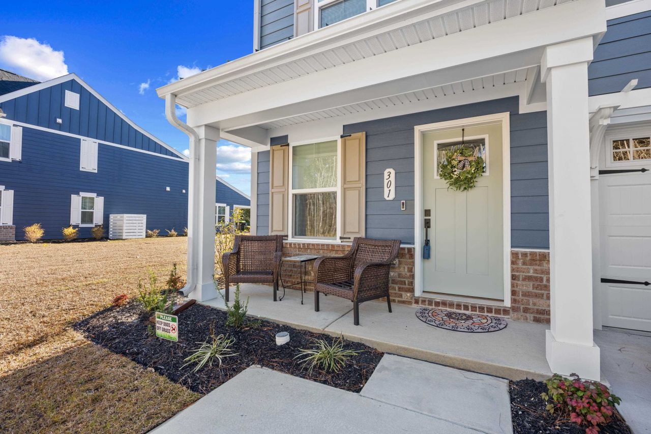 301 Bent Green Ct. Photo 4