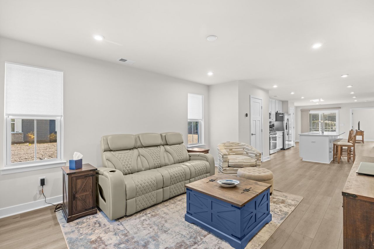 301 Bent Green Ct. Photo 7