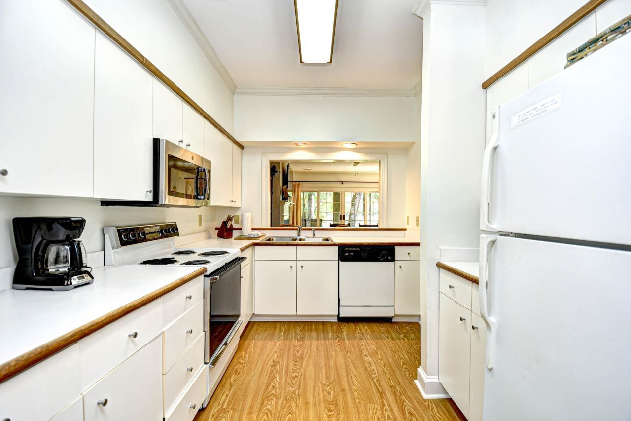 273 Golden Bear Dr. Photo 13