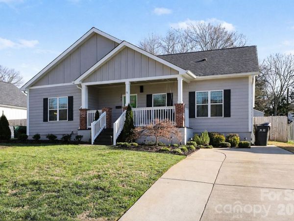 148 N Smallwood Place, Charlotte, NC 28216