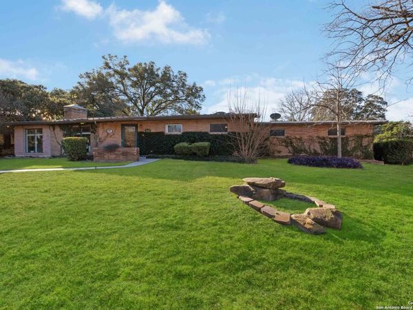 800 Eventide, Terrell Hills, TX 78209