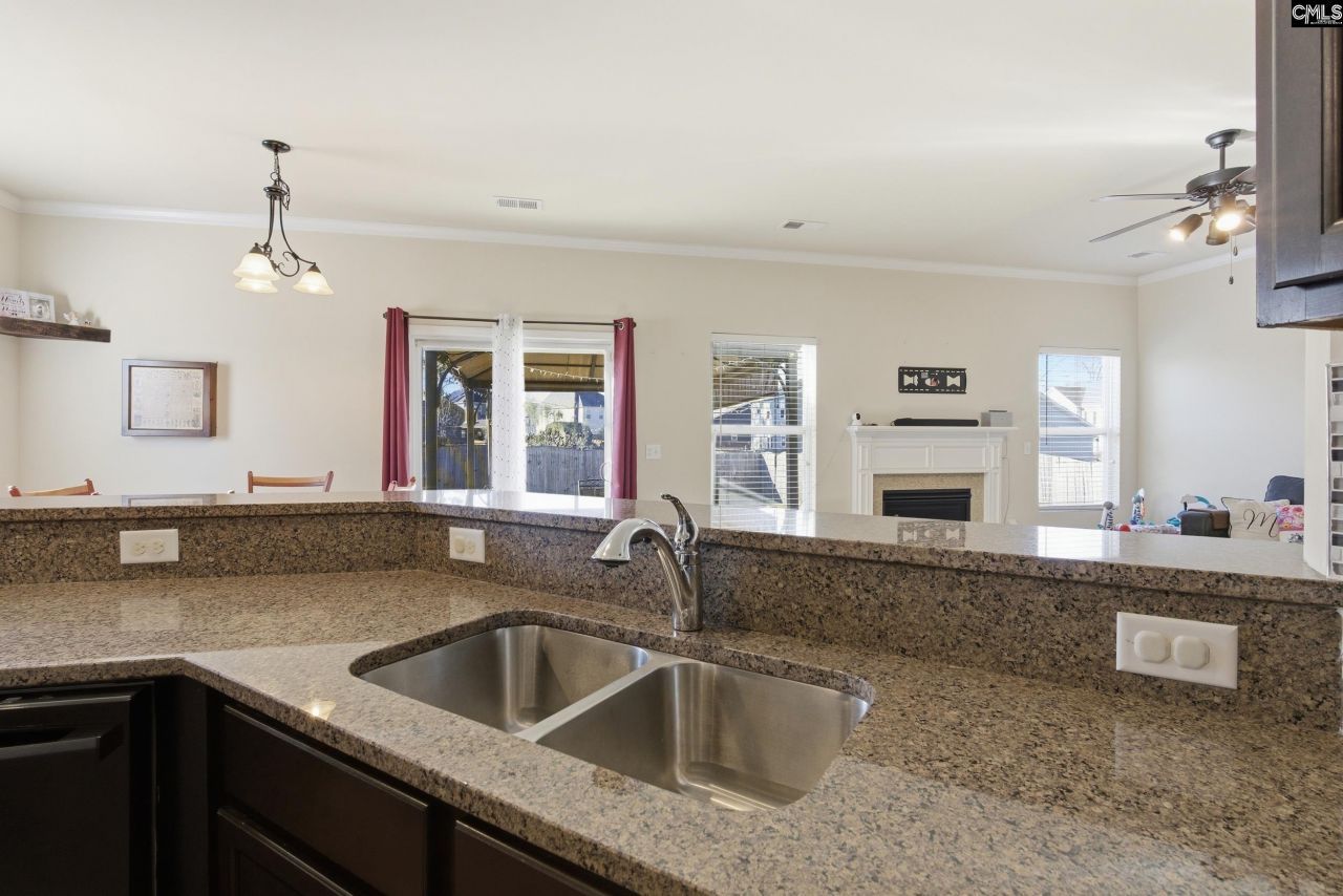 108 Pennsylvania Court Photo 12