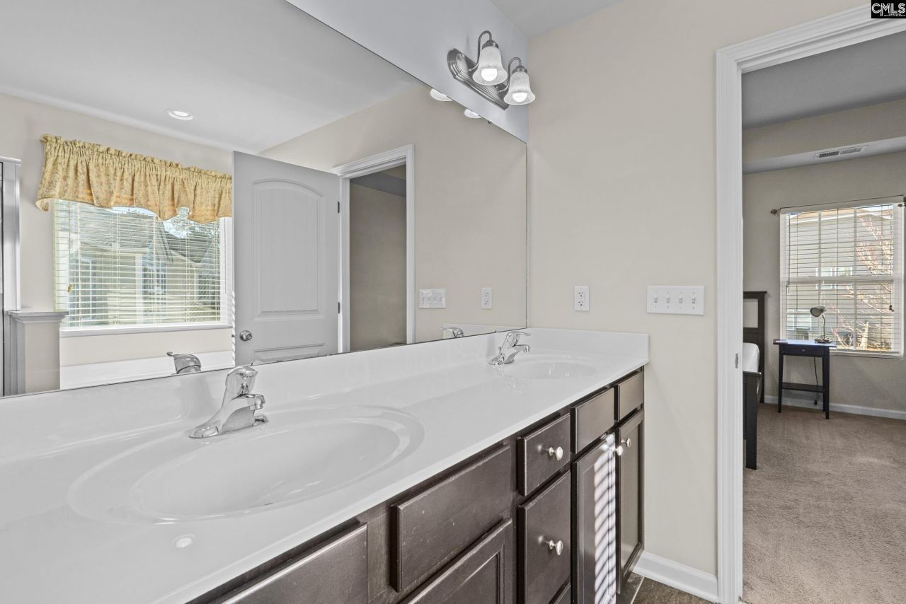 108 Pennsylvania Court Photo 21