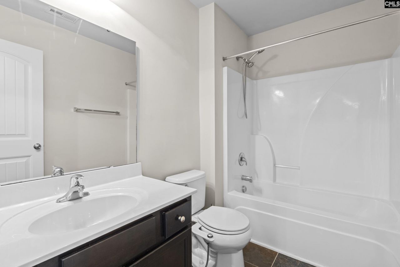 108 Pennsylvania Court Photo 28