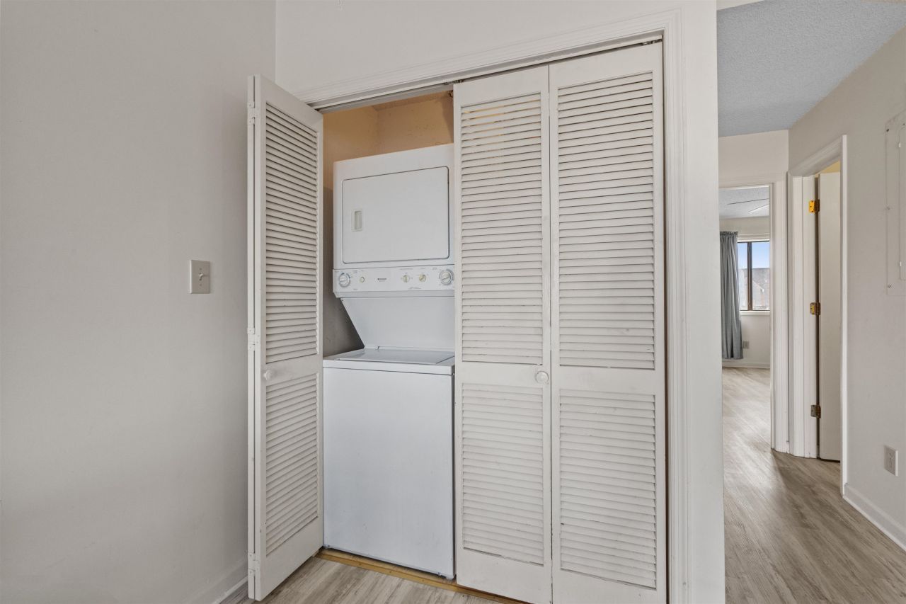 510 Fairwood Lakes Dr. Photo 20