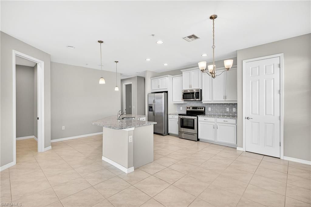 11301 Monte Carlo Blvd, Unit 201, Bonita Springs, FL 34135 Photo