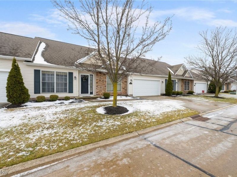 38606 Granite Drive, Willoughby, OH 44094 Photo 2