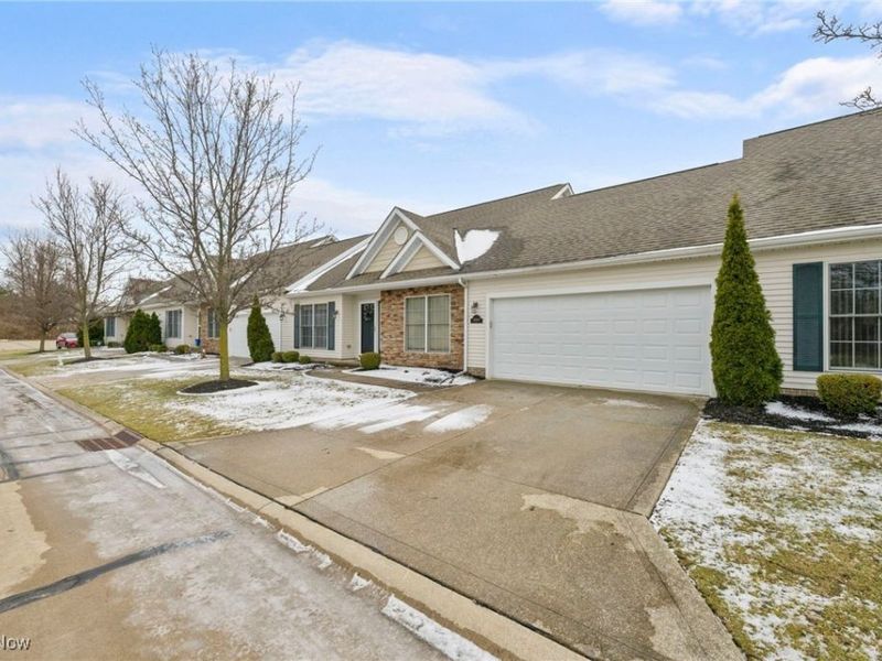 38606 Granite Drive, Willoughby, OH 44094 Photo 3