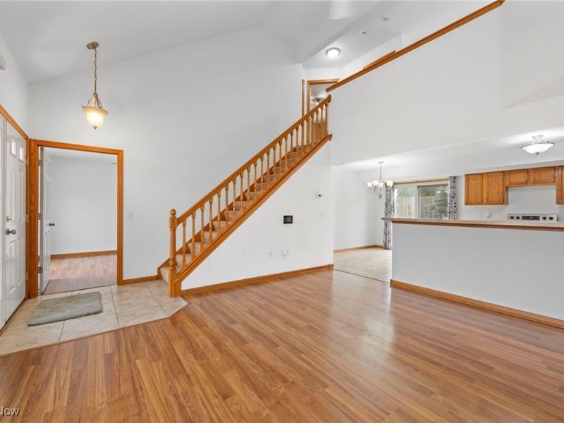 38606 Granite Drive, Willoughby, OH 44094 Photo 6