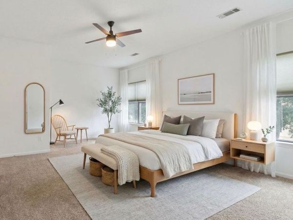 10819 Crown Colony DR, Unit 22, Austin, TX 78747