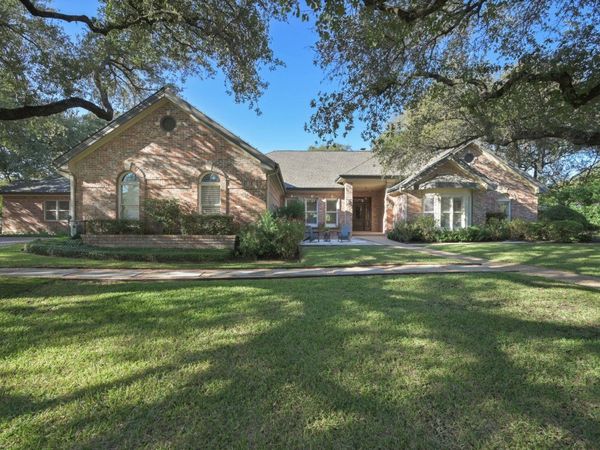 4512 Elohi DR, Austin, TX 78746
