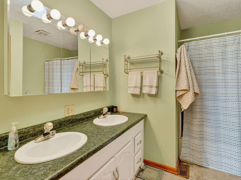 4751 Bickel Church Road NW, Baltimore, OH 43105 Photo 28