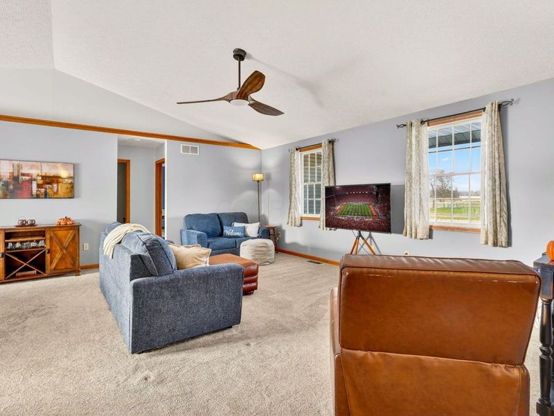 4751 Bickel Church Road NW, Baltimore, OH 43105 Photo 9