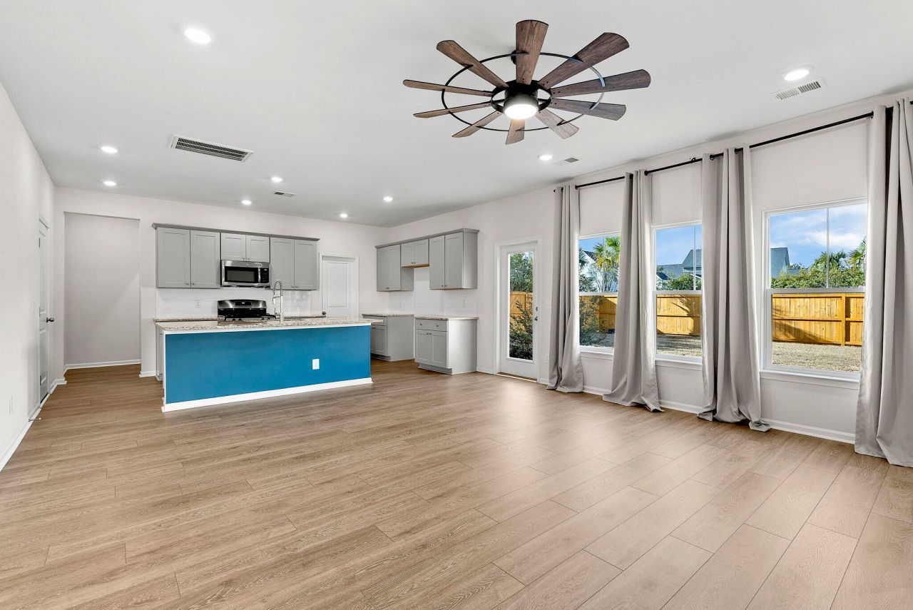 104 Country Gate Lane Photo 14