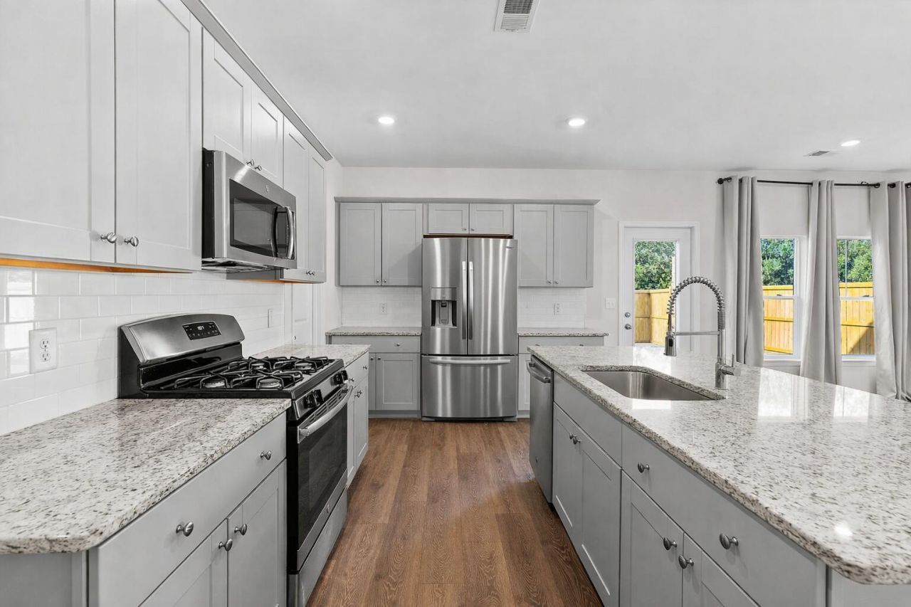 104 Country Gate Lane Photo 17