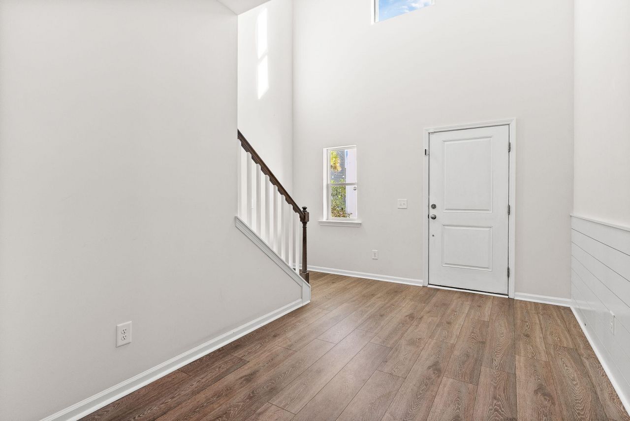 104 Country Gate Lane Photo 23