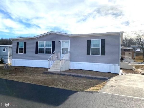 10104 FERNWOOD LANE, BREINIGSVILLE, PA 18031