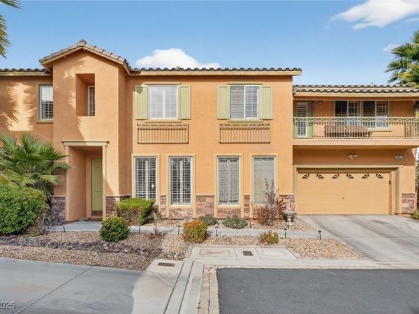 8061 Retriever Avenue, Las Vegas, NV 89147