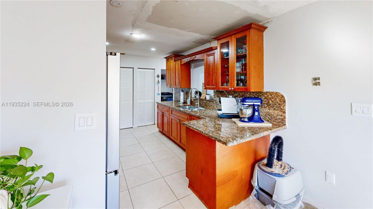 409 SW 8th Ave , Florida City, FL 33034 Photo